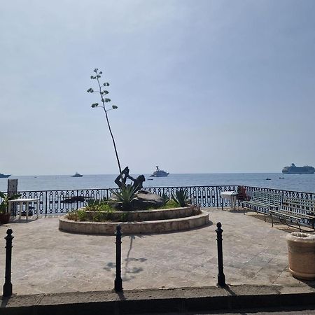 Villa Ondina House Giardini-Naxos Exterior foto