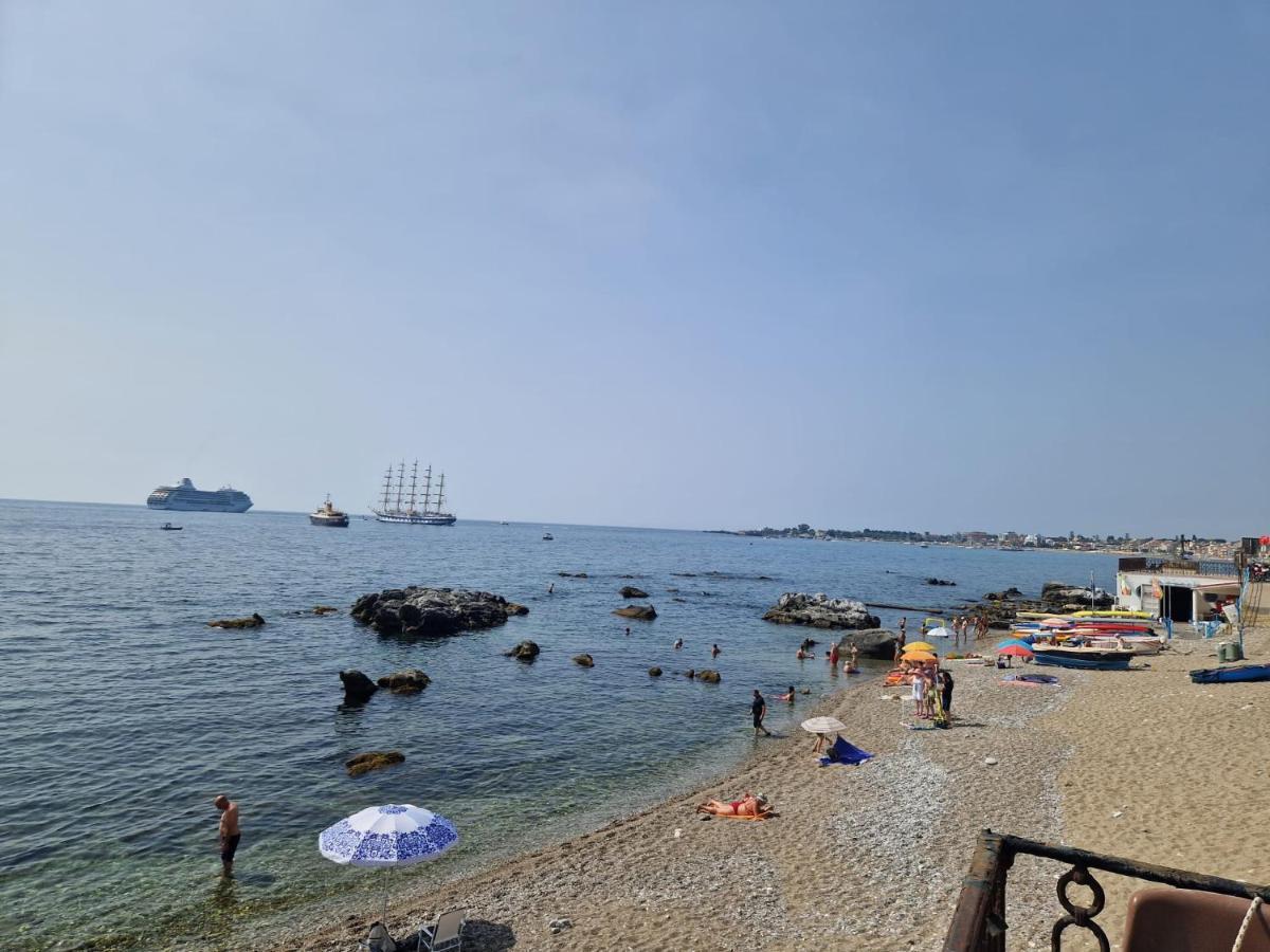 Villa Ondina House Giardini-Naxos Exterior foto